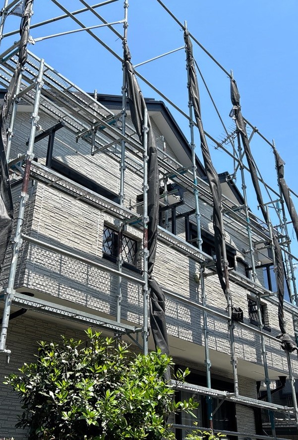 横浜市港南区の　外壁・屋根塗装工事　後の外観写真