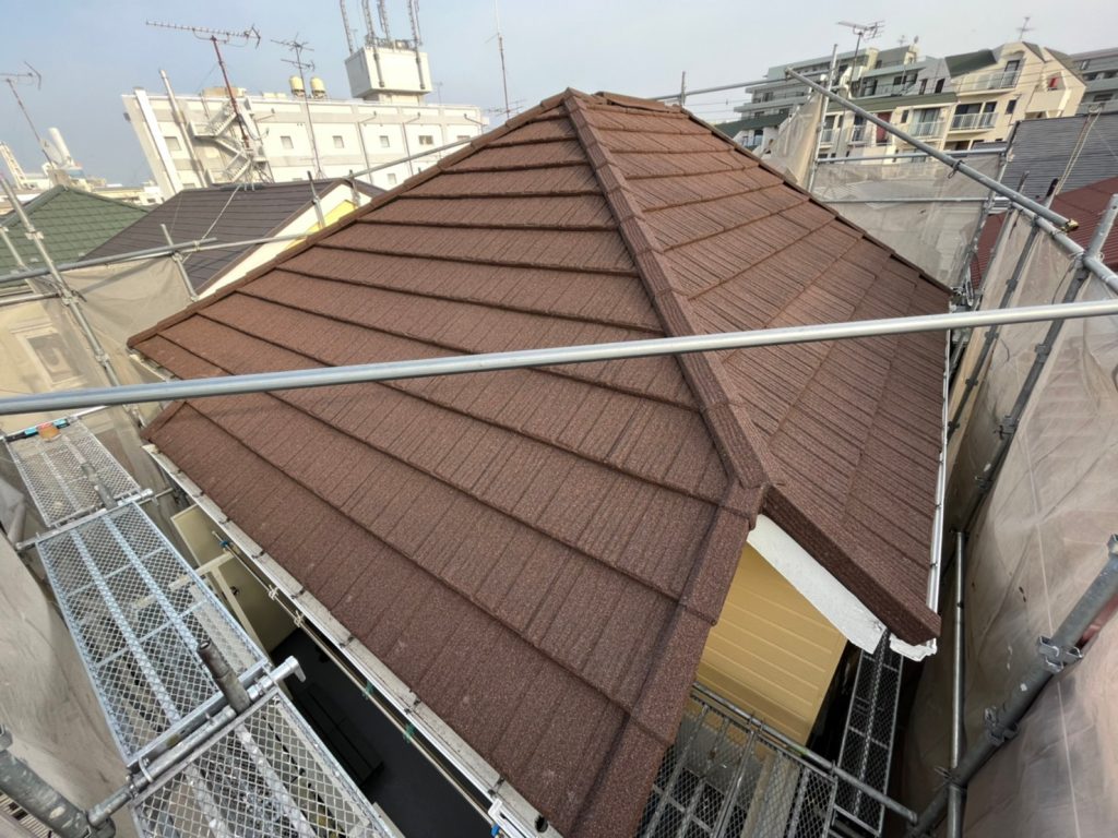 　屋根カバー工事　完了後の屋根